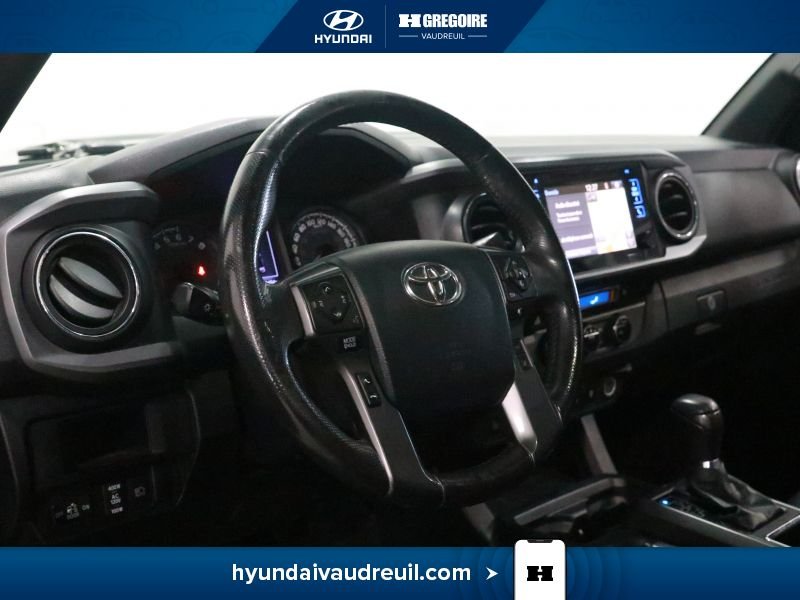 2018 Toyota Tacoma Black Laval - photo #15