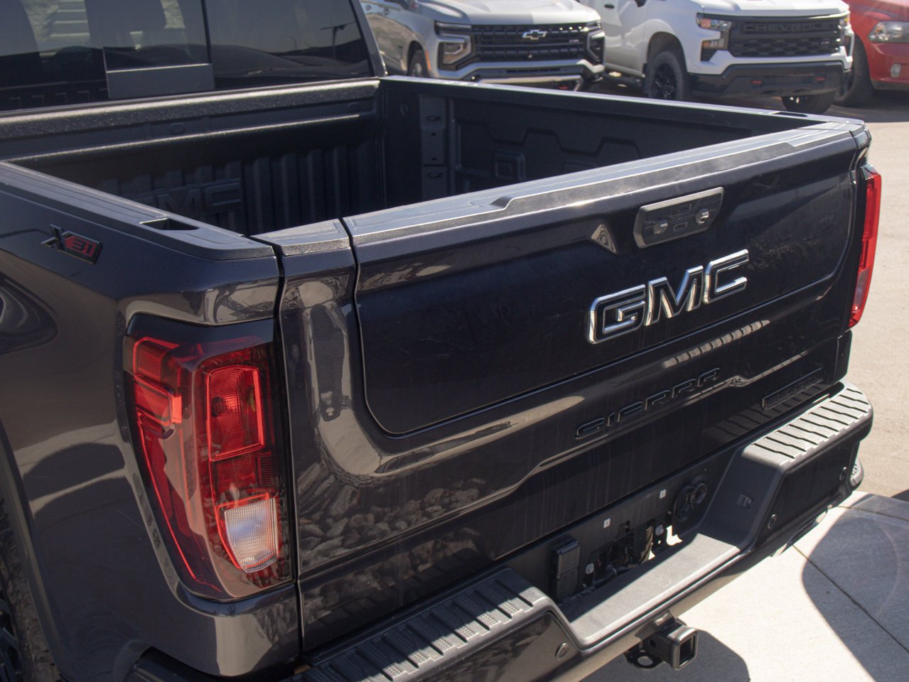2024 GMC Sierra 1500 4WD Crew Cab 147 Elevation Grey Sherwood Park - photo #11