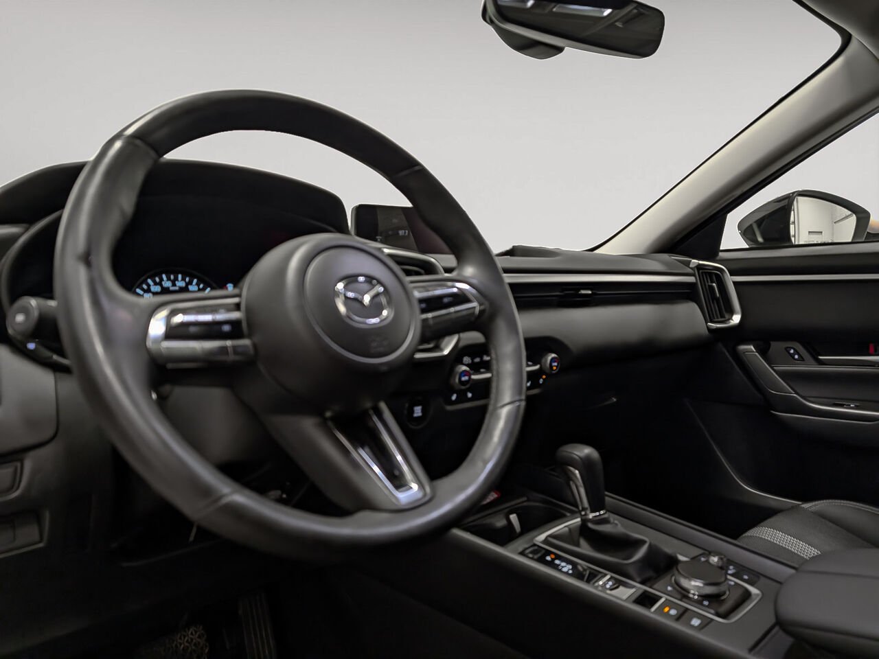 Mazda CX-50 AWD GS-L Toit Pano Sièges et Volant Chauffants 2024 Blanc Sherbrooke - photo #6