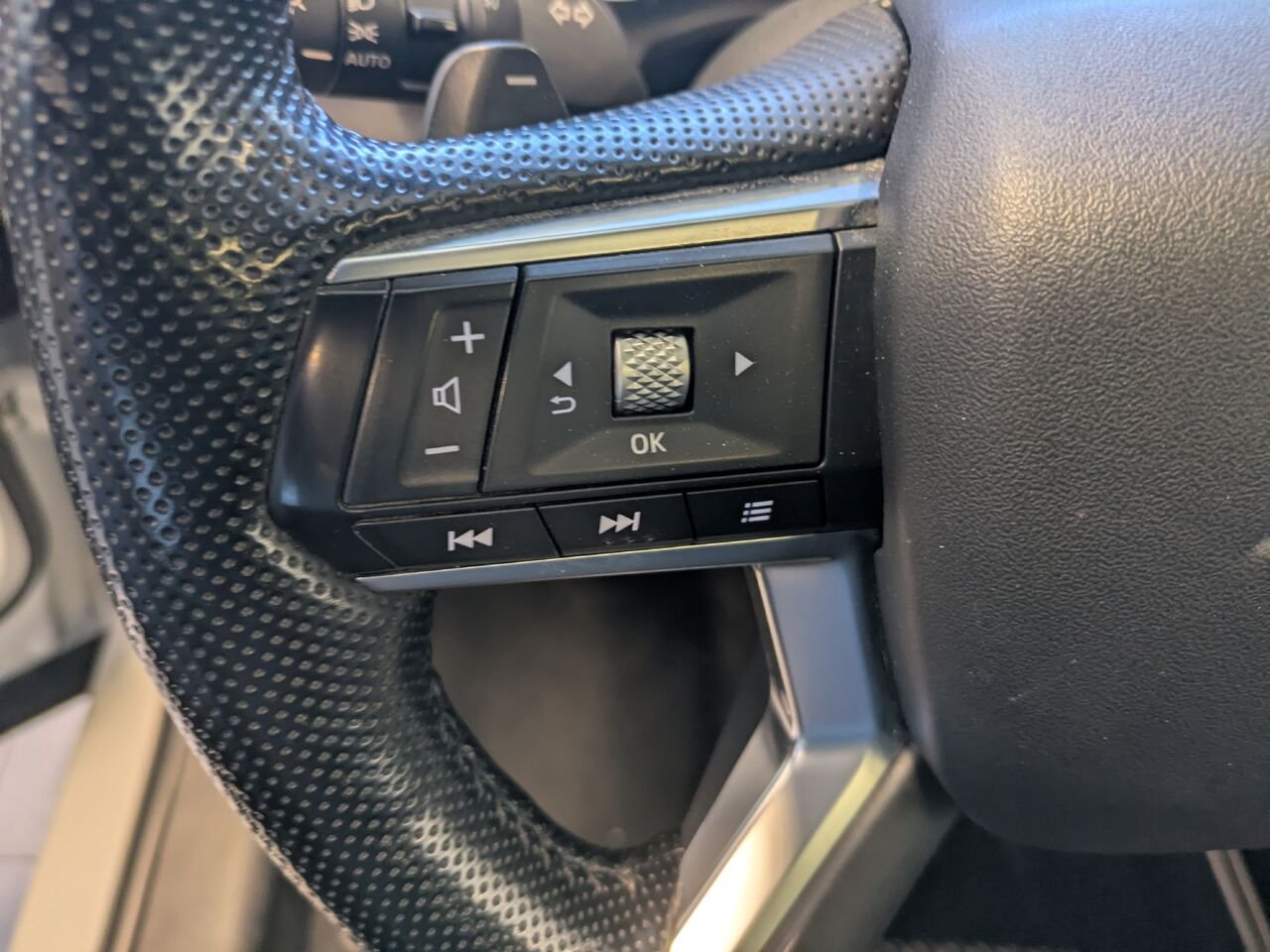 2022 Mitsubishi Outlander White Gatineau - photo #6