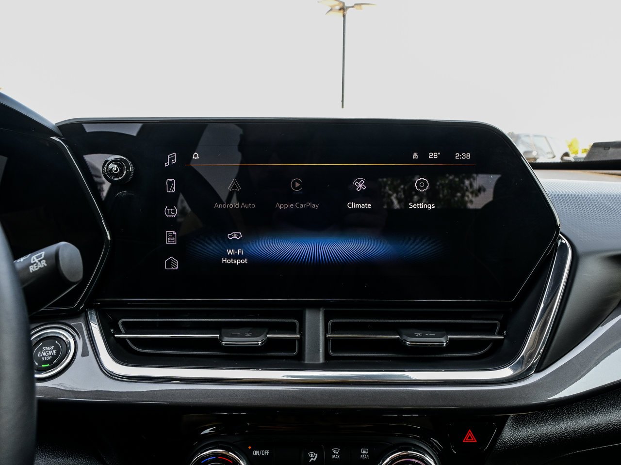 2025 Chevrolet Trax FWD 4dr ACTIV Green Sherwood Park - photo #24