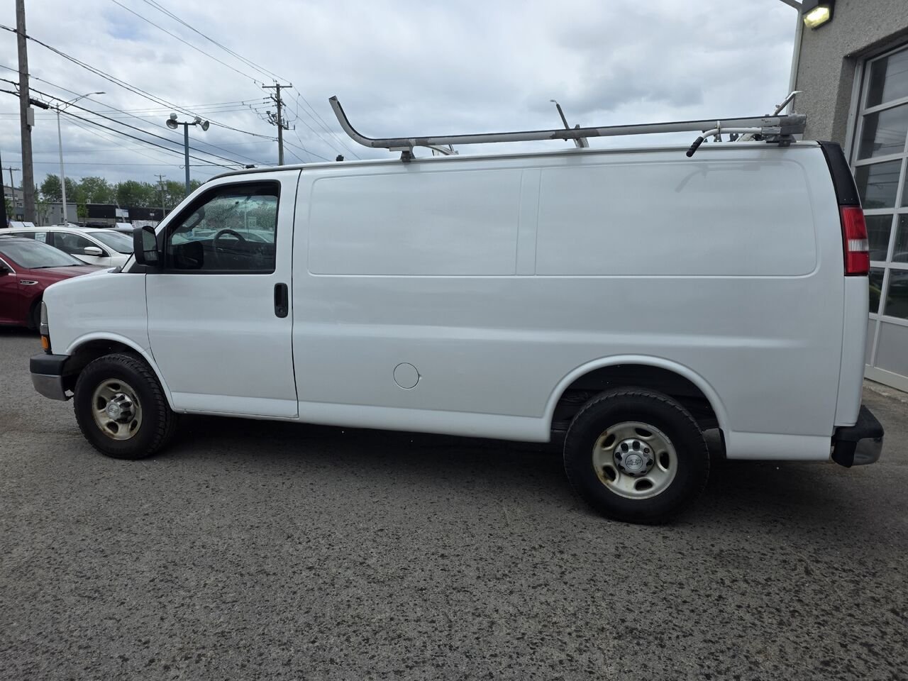 2016 Chevrolet Fourgonnette Express utilitaire White  - photo #2