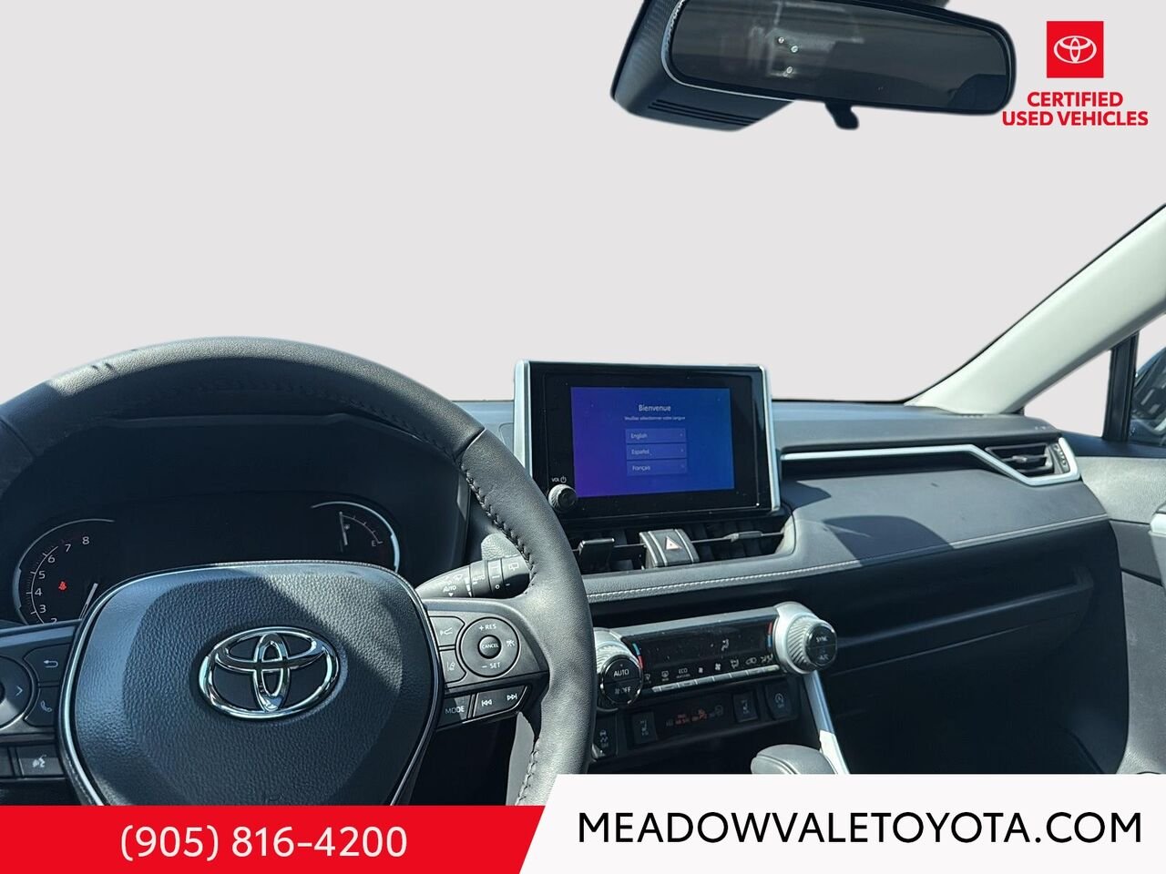 2025 Toyota RAV4 Bluetooth Black Mississauga - photo #15