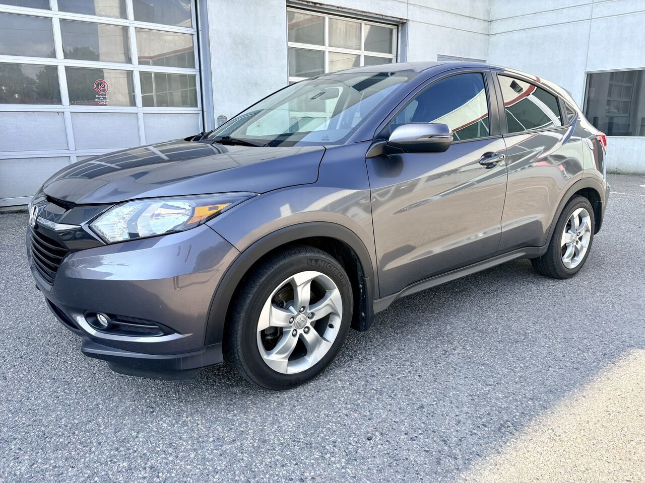 Honda HR-V 2016 Gris Mont-Laurier - photo #0