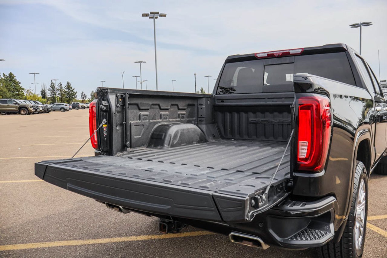 2024 GMC Sierra 1500 4WD Crew Cab 147 Denali Black Sherwood Park - photo #7
