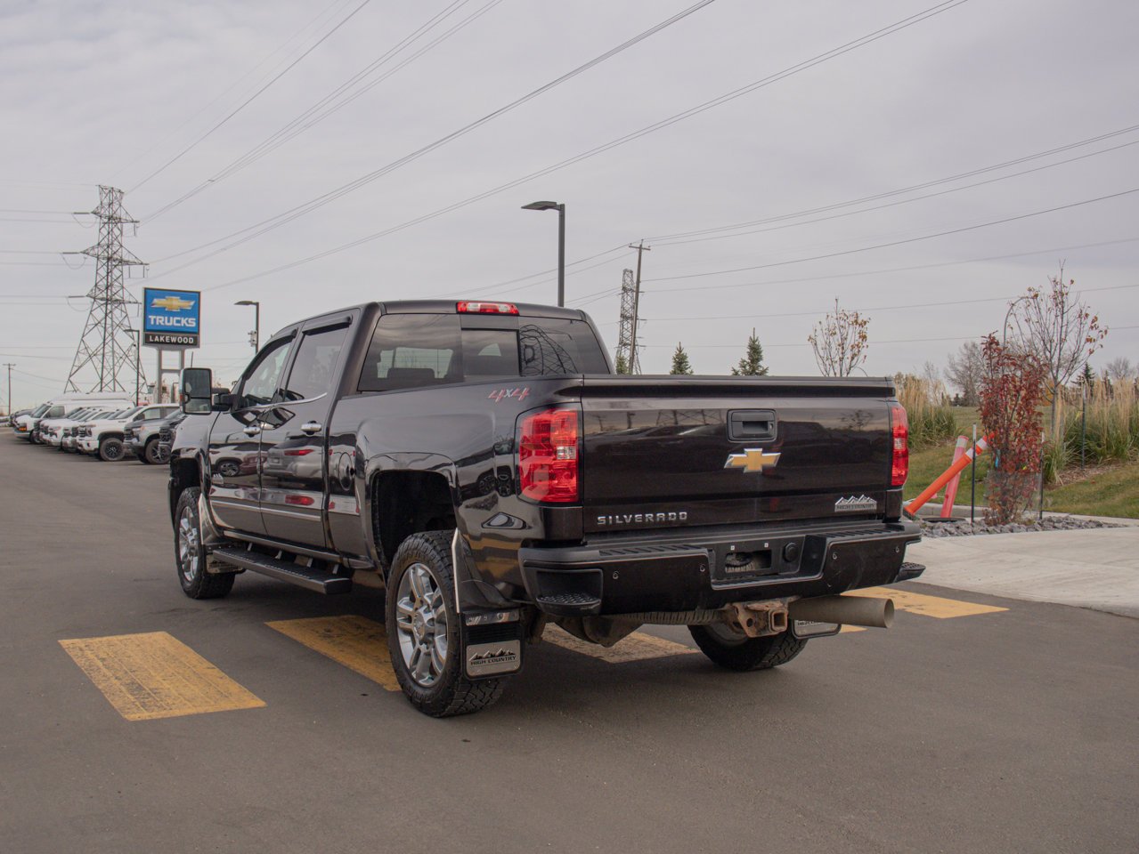 2018 Chevrolet Silverado 2500HD 4WD Crew Cab 153 High Country Havana Metallic Sherwood Park - photo #7