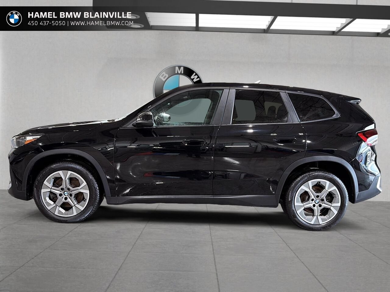 BMW X1 xDrive28i véhicule d'activités sportives 2025 Noir Blainville - photo #4