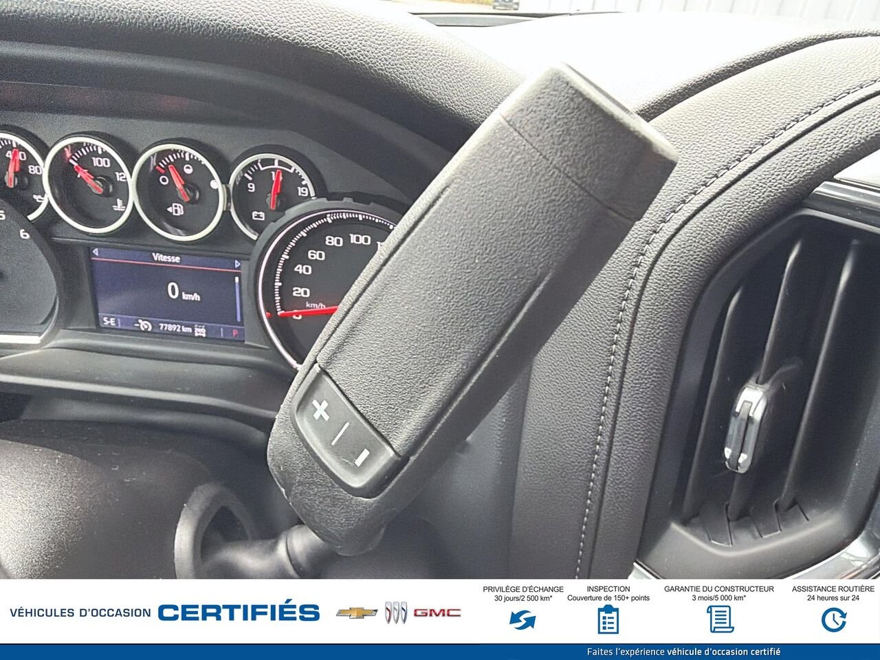 2021 CHEVROLET SILVERADO 1500 LT cabine multiplace 4RM 157 po Black Montmagny - photo #16