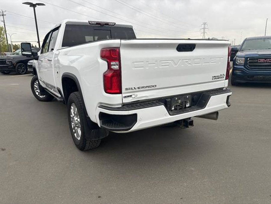 2024 Chevrolet Silverado 3500HD High Country Premium 6.6L Duramax Z71 | Power Assist Steps White