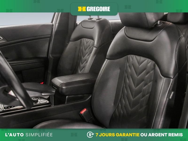 2023 Kia Sportage Silver Blainville - photo #13