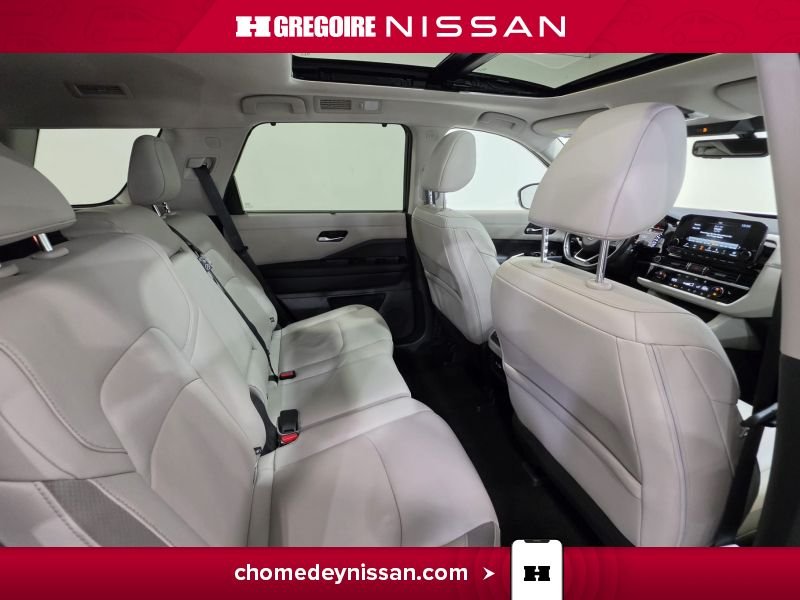2024 Nissan Pathfinder White Laval - photo #25