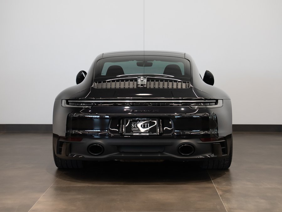 Porsche 911 2023 2023 Noir