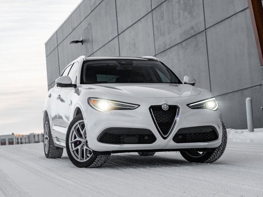 2021 Alfa Romeo Stelvio Ti White