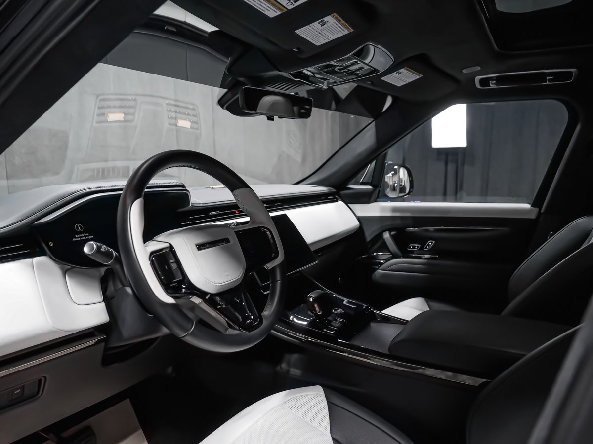 2024 Land Rover Range Rover Sport EDITION ONE SV Black Montreal - photo #19