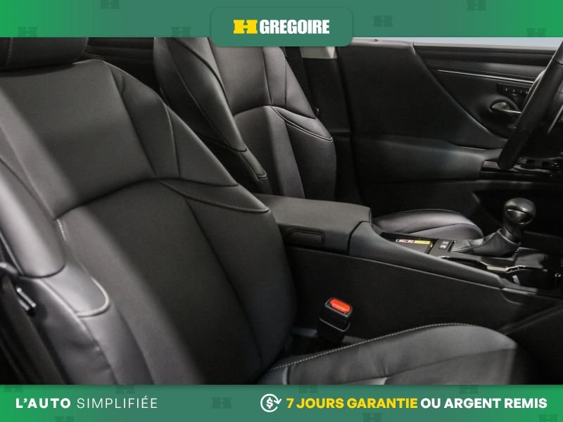 Lexus ES300H 2024 Blanc Blainville - photo #28