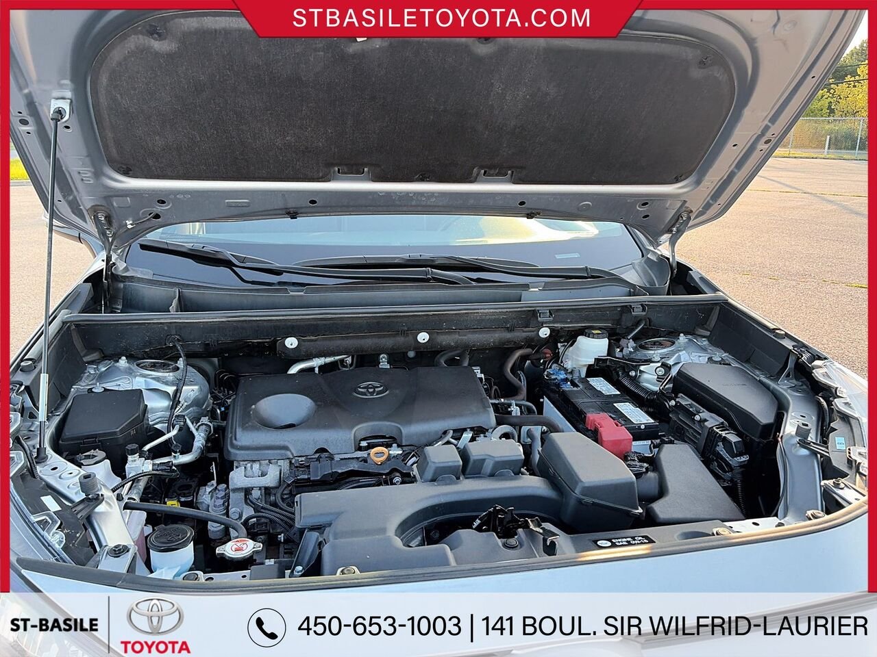 2023 TOYOTA RAV4 Silver Sky Metallic Saint-Basile-le-Grand - photo #10