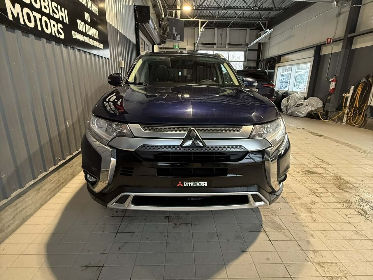 2020 Mitsubishi Outlander Blue Rouyn-Noranda - photo #2