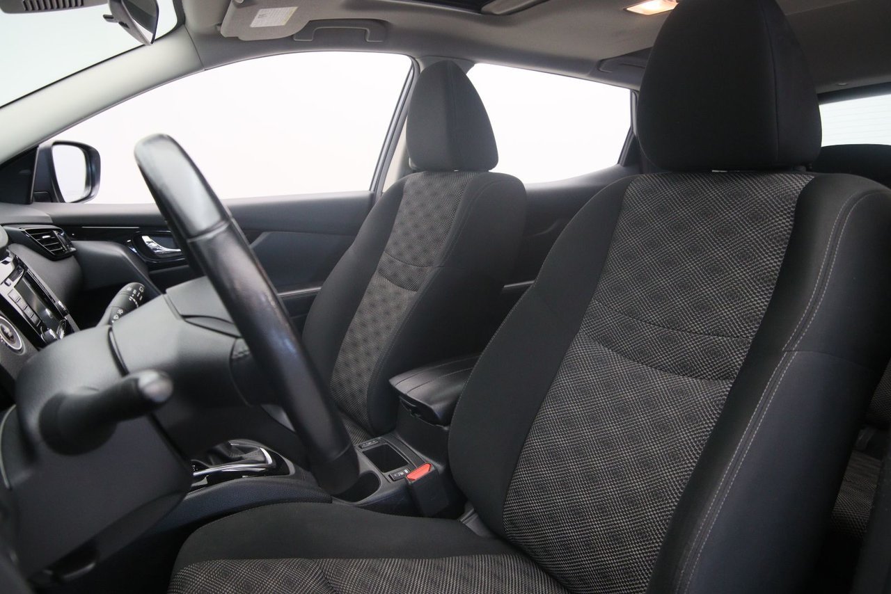 2023 Nissan Qashqai Grey Baie-Comeau - photo #5