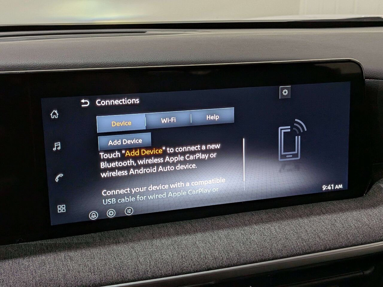 2026 Nissan Kicks S AWD White Val-David - photo #23