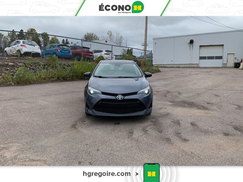 Toyota Corolla LE 2018 Gris