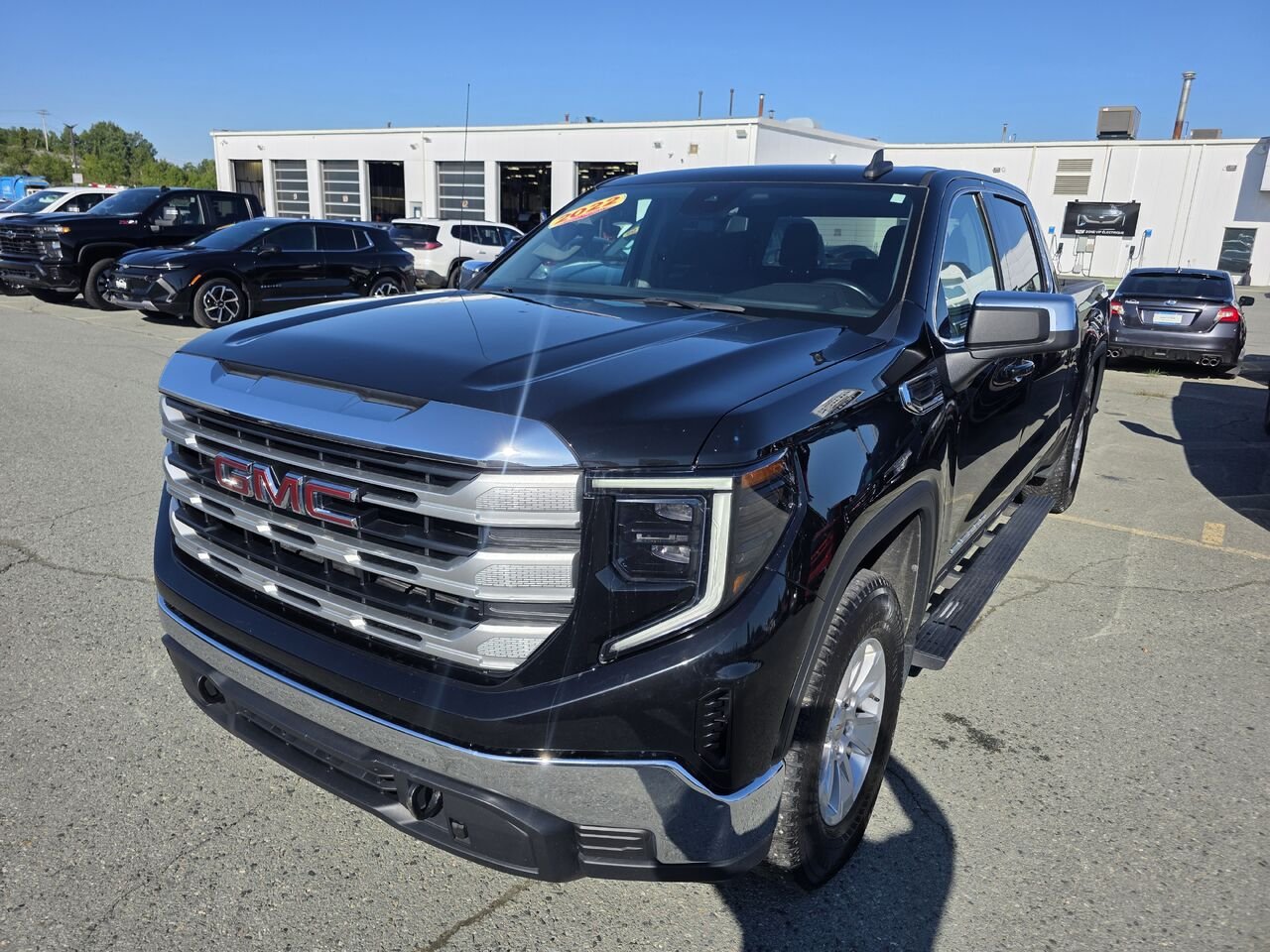 2022 GMC Sierra 1500 SLE Black Rouyn-Noranda - photo #1