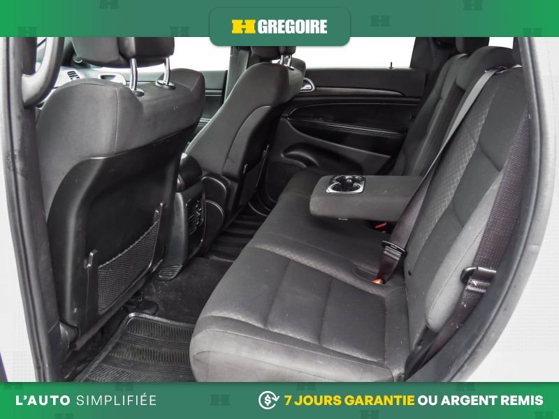 2019 Jeep Grand Cherokee Black Laval - photo #23