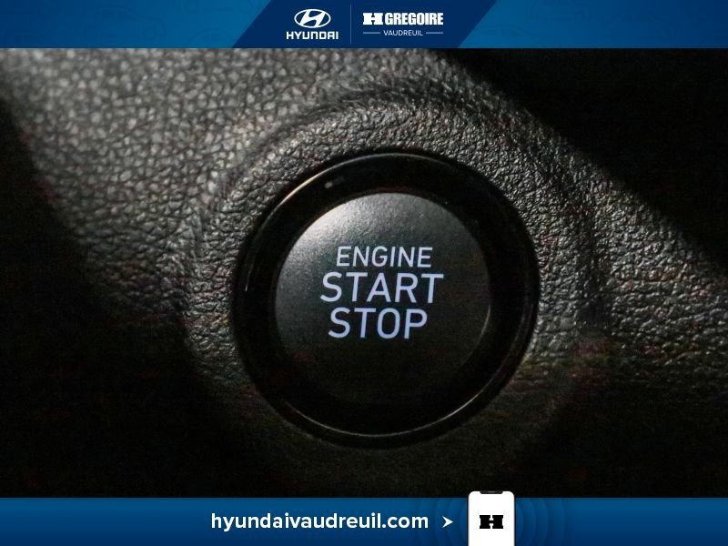 2025 Hyundai Venue Blue Blainville - photo #24