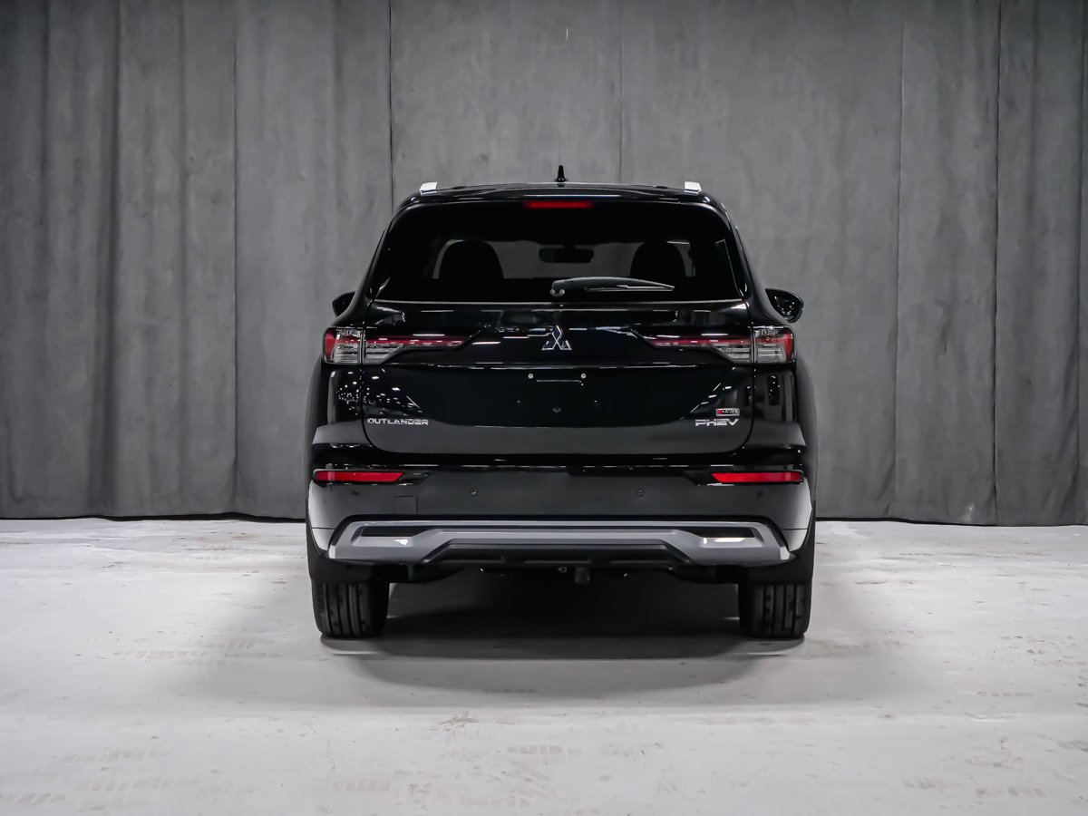 Mitsubishi Outlander PHEV GT 2026 Fini taillé diamant Noir de qualité supérieure Montréal - photo #4