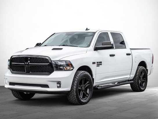 2020 Ram 1500 CLASSIC EXPRESS SUPER CREW 4X4 5.7 HEMI MAGS CLASSIC EXPRESS SUPER CREW HEMI 4X4 CAMERA TOW PACK White
