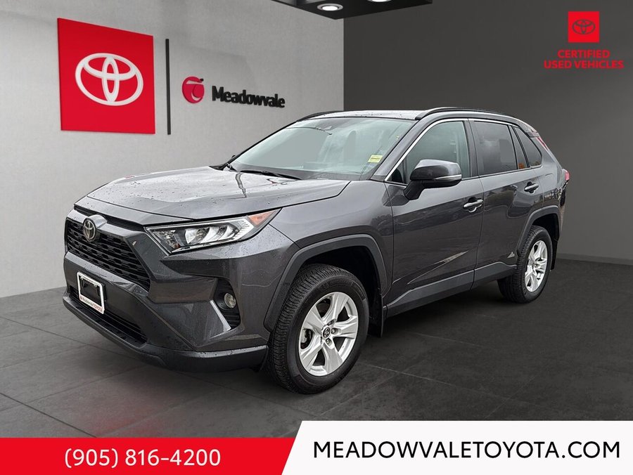 2021 Toyota RAV4 XLE AWD Grey