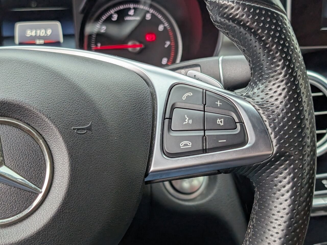 Mercedes-Benz Classe-C C-CLASS C300/SIÈGES CHAUFFANTS ET EN CUIR/AC BIZONE/CAMÉRA DE RECUL 2017 Gris Sherbrooke - photo #14