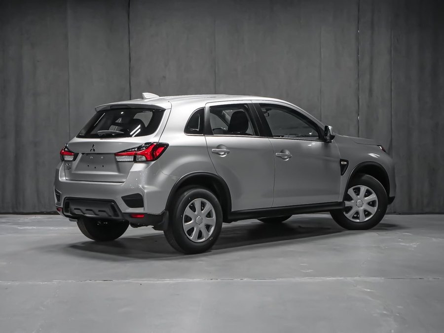 2027 Mitsubishi RVR ES Titanium Grey