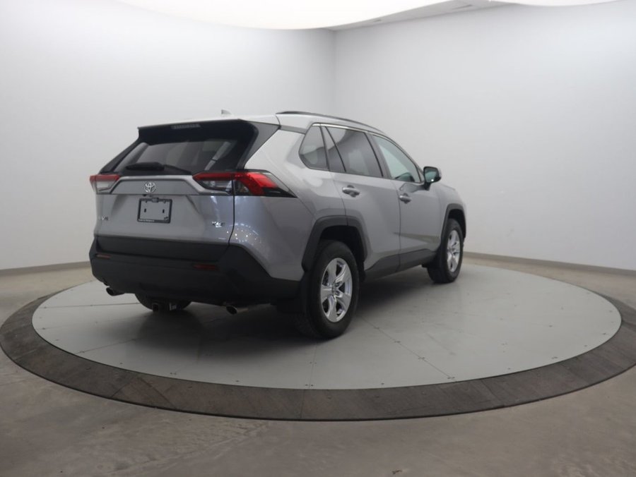 2019 Toyota RAV4 2019 Grey