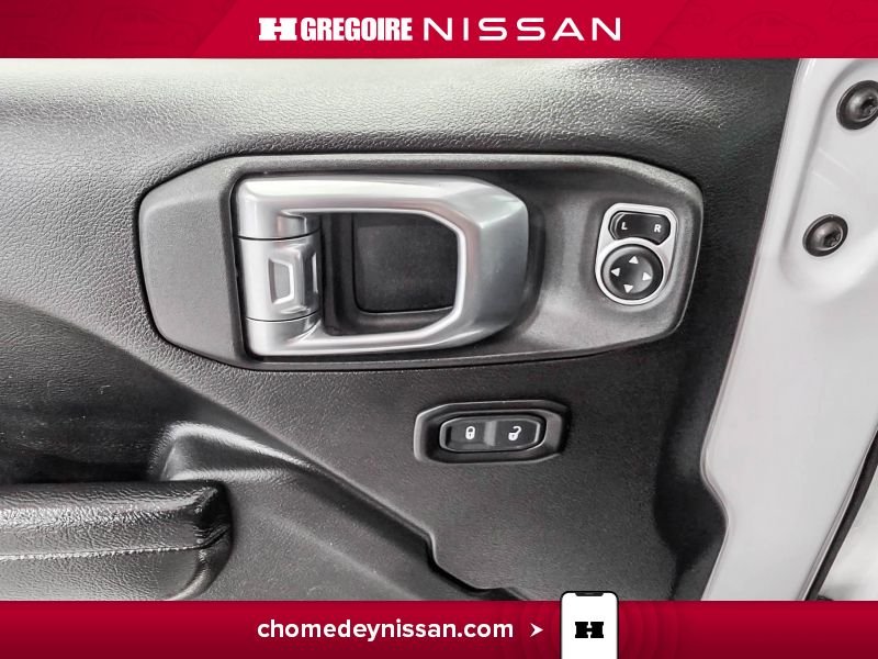 2022 Jeep Gladiator White Laval - photo #13