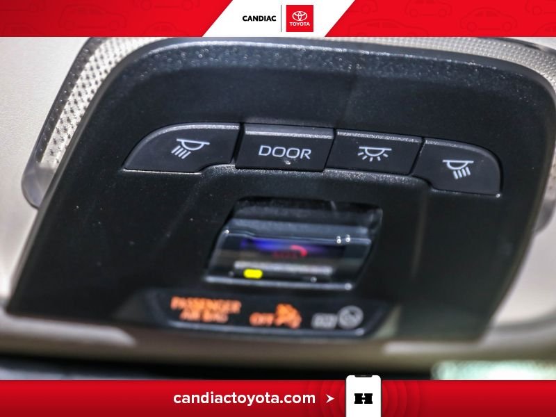 Toyota Corolla TR02484 | Hybrid LE AWD - MAGS - CLIM AUTOM - SIÈGES CHAUFFA 2024 Noir Laval - photo #32