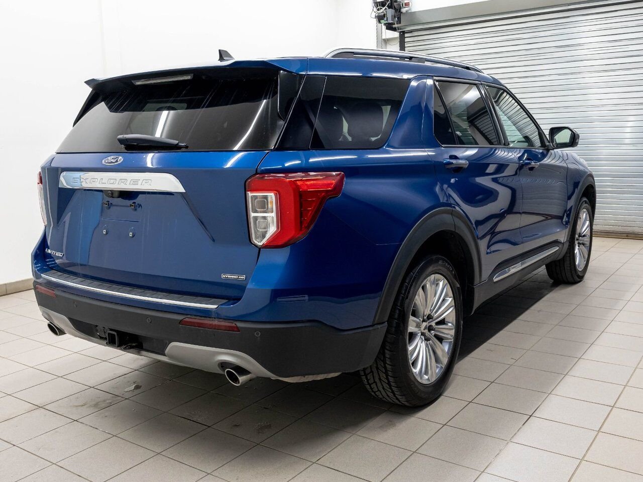Ford Explorer LIMITED HYBRID AWD *NAV* CUIR SIÈGES VENTIL B&O 2022 Bleu Saint-Jérôme - photo #7