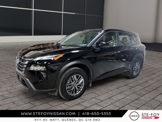 2024 Nissan Rogue S CAMERA DE RECUL , SIEGES CHAUFFANTS , CARPLAY, PRISE USB, SURVEILLANCE D'ANGLES MORTS. Black