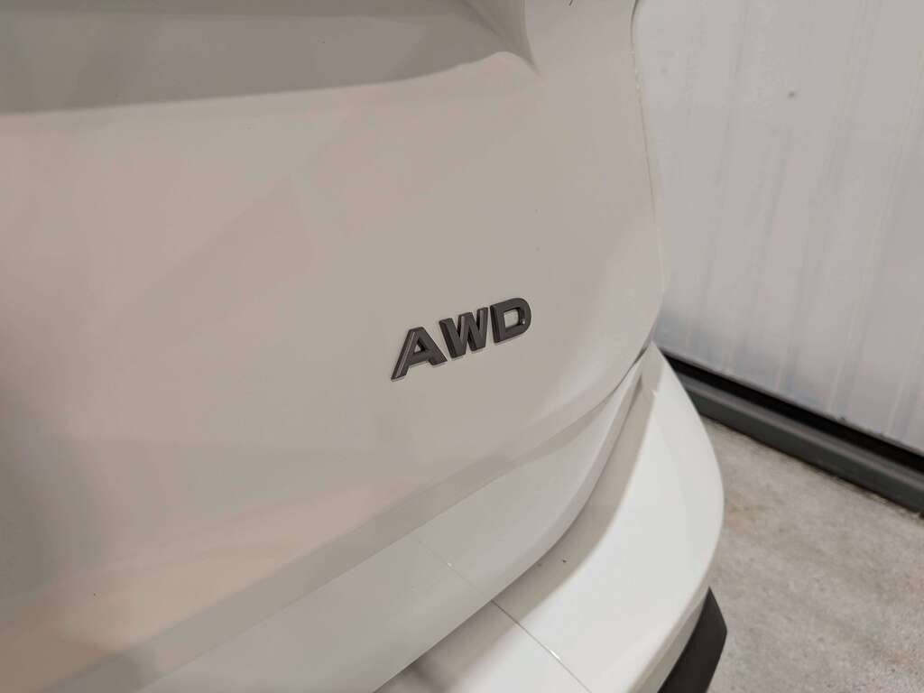 Nissan Rogue 2024 Blanc Val-David - photo #32