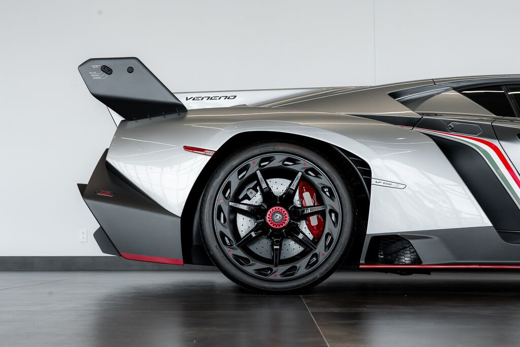 2014 Lamborghini Veneno 1 OF 3 | *PRICE IN USD* Grey Kirkland - photo #28