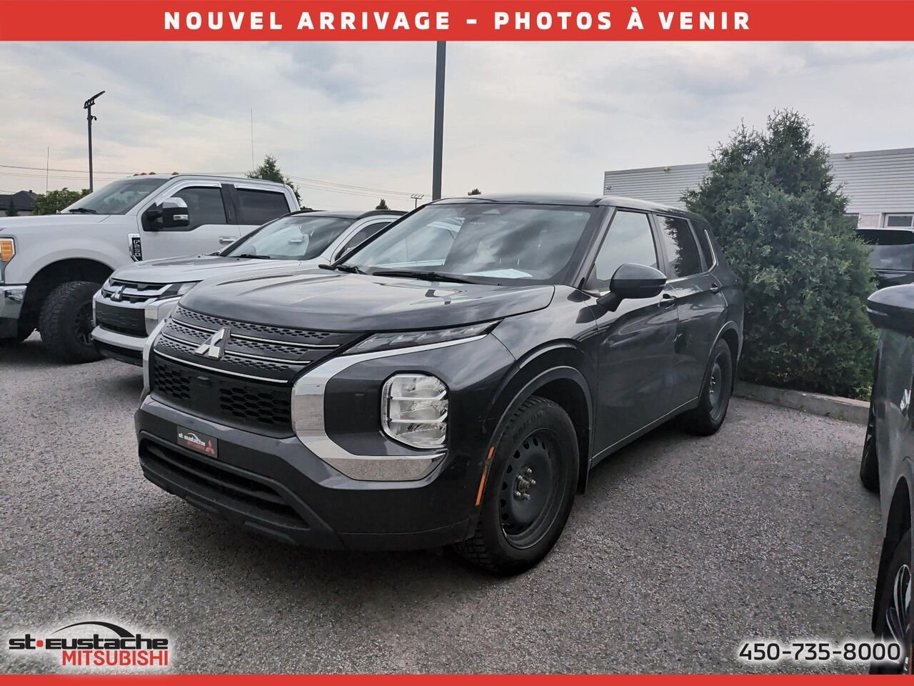 Mitsubishi Outlander 2024 Gris Saint-Eustache - photo #0