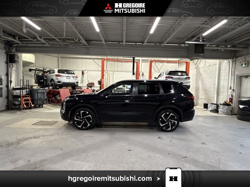 Mitsubishi Outlander MR4634 | LE Premium *AWD Mags *A partir 0.9%* Carplay 2022 Noir Laval - photo #4