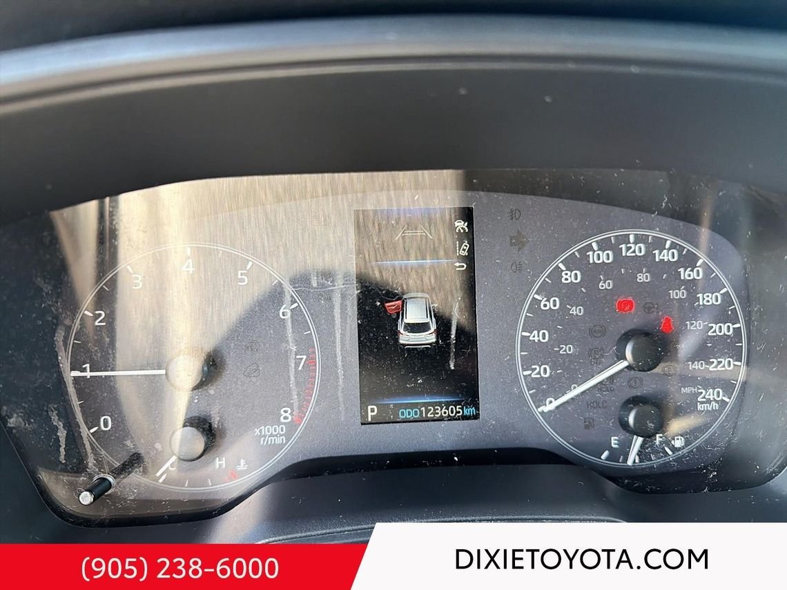 2024 Toyota Corolla Cross Heated Seats, Bluetooth Jet Black Mica Mississauga - photo #26