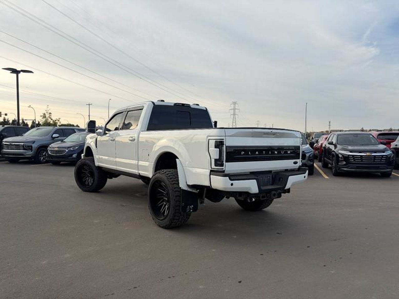 2020 Ford Super Duty F-350 SRW Platinum 4WD Crew Cab 6.75' Box Sherwood Park - photo #3