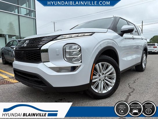 2022 Mitsubishi Outlander 2022 White