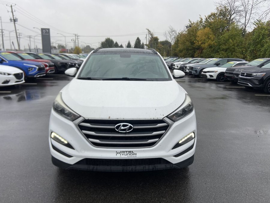 Hyundai Tucson SE | AWD | CUIR | TOIT PANO | GARANTIE 1 AN INCLUSE | *579-888-9954* TEXTOS 2017 Blanc