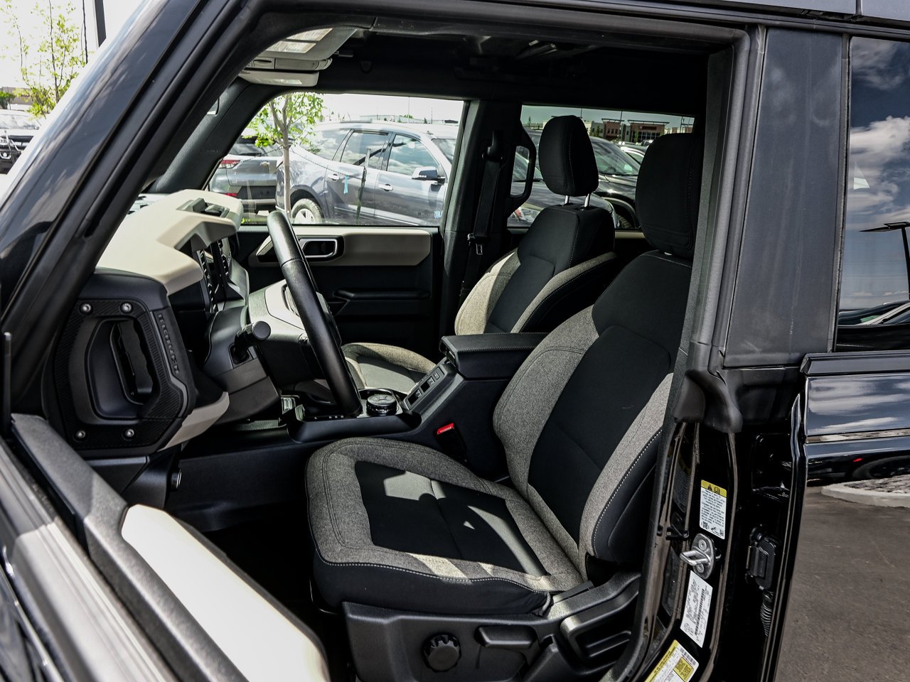 2025 Ford Bronco Big Bend 4 Door 4x4 Black Sherwood Park - photo #15