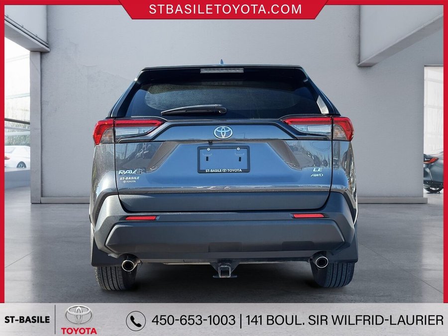 TOYOTA RAV4 LE AWD 2024 Gris