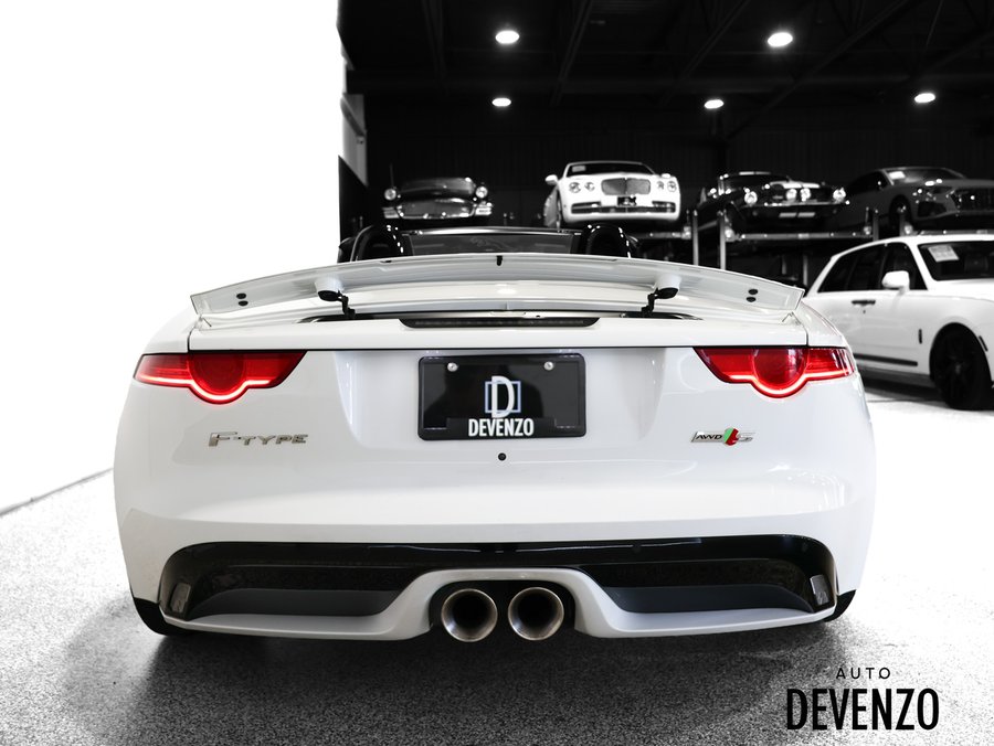 2016 Jaguar F-TYPE 2016 White