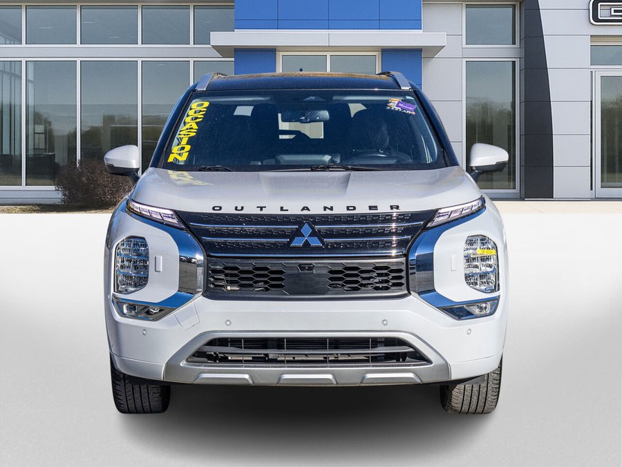 2024 Mitsubishi Outlander GT AWD White