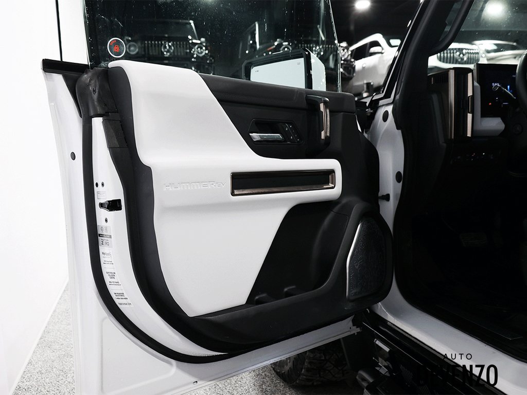 2023 GMC HUMMER EV camion White Saint-Eustache - photo #17